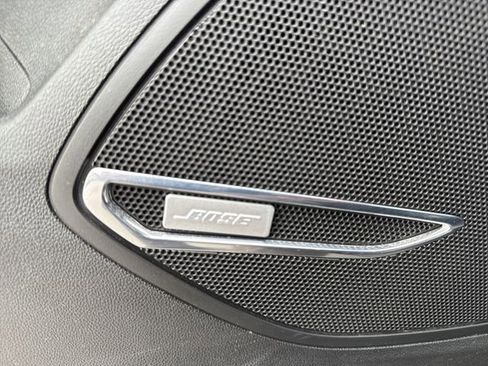 Used 2023 Buick Envision Avenir image 25