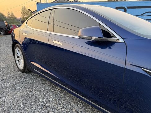Used 2017 Tesla Model S 100D AWD/4WD image 10