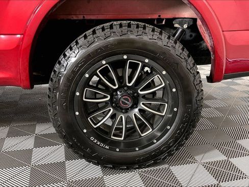 Used 2019 Ford F150 Lariat w/ Equipment Group 502A Luxury AWD/4WD image 10
