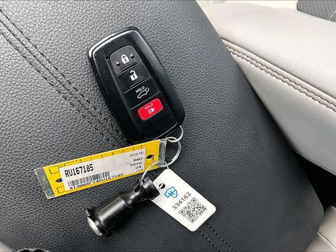 Used 2024 Toyota RAV4 Limited w/ Advanced Technology Package AWD/4WD image 15