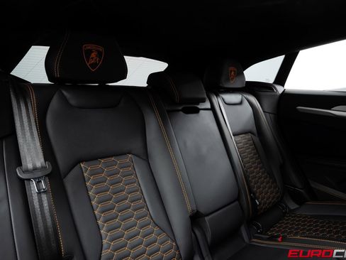 Used 2023 Lamborghini Urus S AWD/4WD image 37