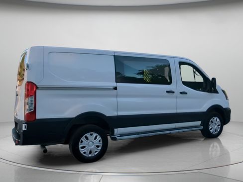 Certified 2025 Ford Transit 250 Low Roof w/ Exterior Upgrade Package RWD image 29