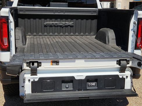 Used 2024 GMC Sierra 1500 AT4X w/ AT4X AEV Edition AWD/4WD image 10