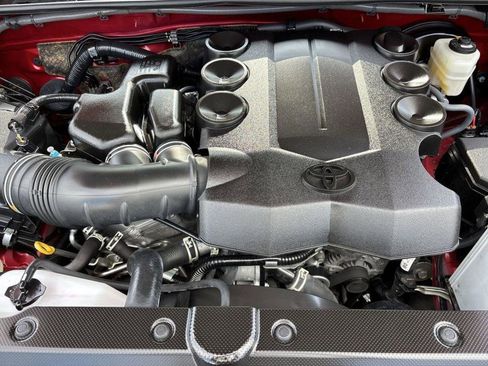 Used 2024 Toyota 4Runner SR5 RWD image 19