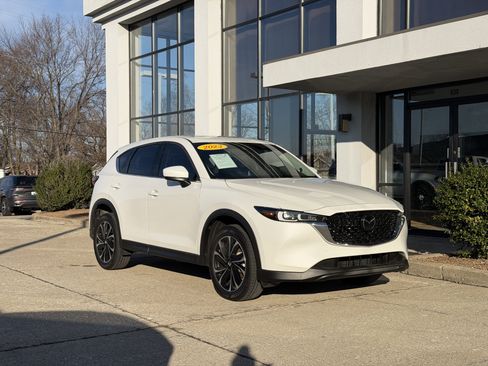 Used 2023 MAZDA CX-5 AWD 2.5 S w/ Premium Plus Pkg image 2