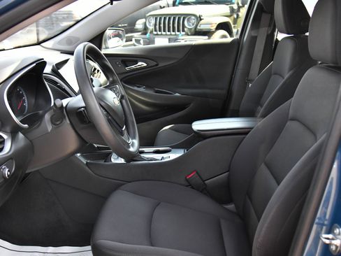 Used 2024 Chevrolet Malibu LT FWD image 17