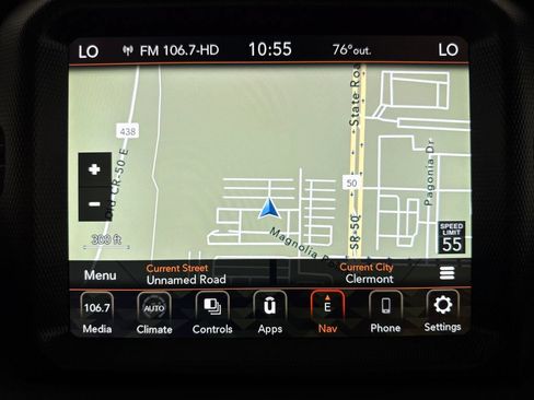 Used 2023 Jeep Wrangler Unlimited Sahara AWD/4WD image 15