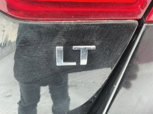 Used 2014 Chevrolet Impala LT w/ Convenience Package image 21