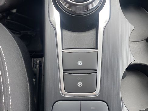 Certified 2023 Ford Escape Active image 25