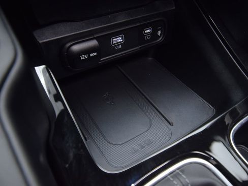 Used 2023 Kia Telluride EX X-Line image 38