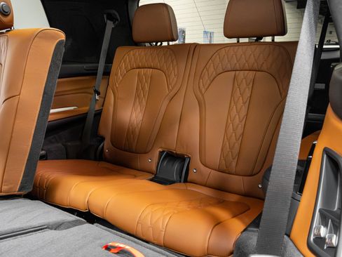 Used 2024 BMW X7 M60i w/ Executive Package image 38