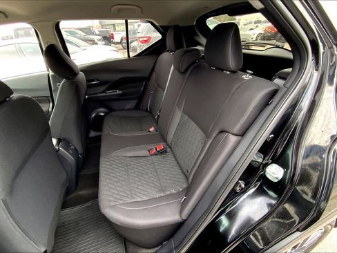 Used 2023 Nissan Kicks SV image 19