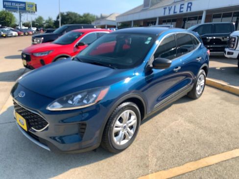 Used 2020 Ford Escape S image 7