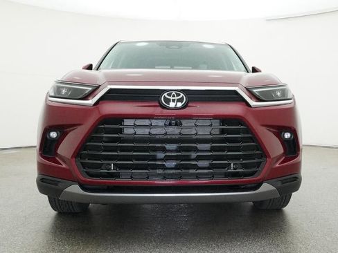 New 2026 Toyota Grand Highlander Limited image 31