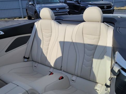 Used 2026 BMW 840i xDrive Convertible AWD/4WD image 16