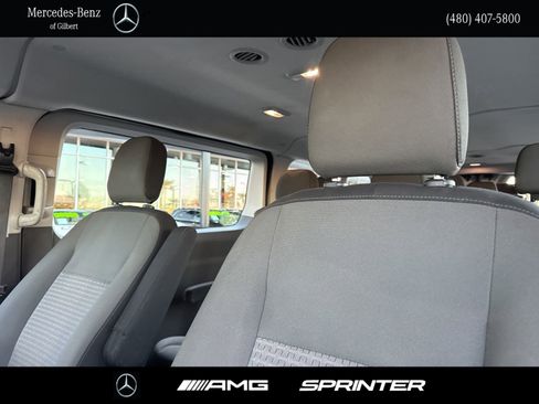 Used 2022 Ford Transit 350 XLT image 17