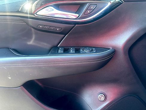 Used 2023 Buick Envision Essence w/ Sport Touring Package FWD image 7