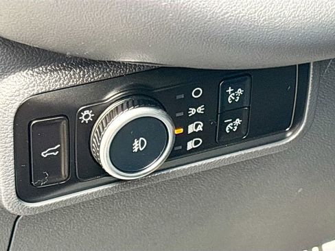 Used 2025 Ford Explorer ST AWD/4WD image 10