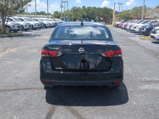 Used 2025 Nissan Versa SV w/ Trunk Package FWD image 7