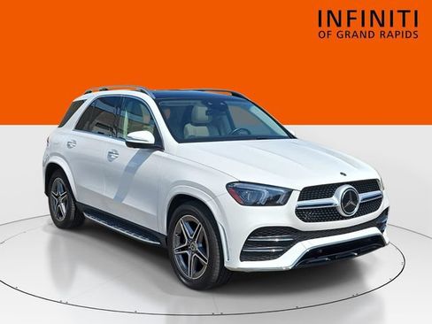 Used 2023 Mercedes-Benz GLE 450 4MATIC image 1