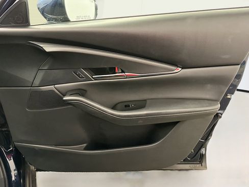Used 2025 MAZDA CX-30 AWD 2.5 S w/ Preferred Package image 34