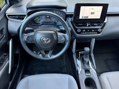 Certified 2025 Toyota Corolla Cross AWD Hybrid image 13