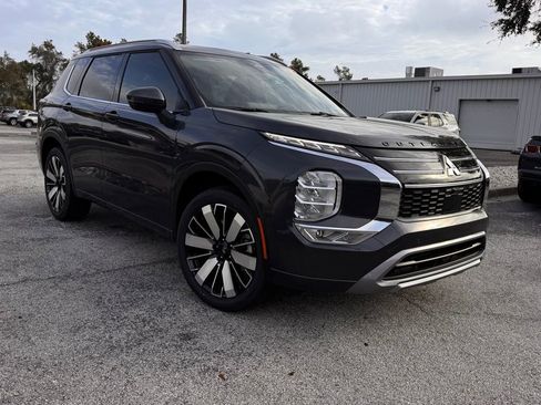 New 2026 Mitsubishi Outlander SEL FWD image 10