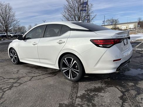 Used 2022 Nissan Sentra SR image 8