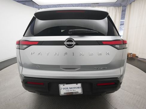 Used 2024 Nissan Pathfinder SV AWD/4WD image 26