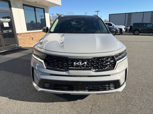 Used 2023 Kia Sorento SX image 10