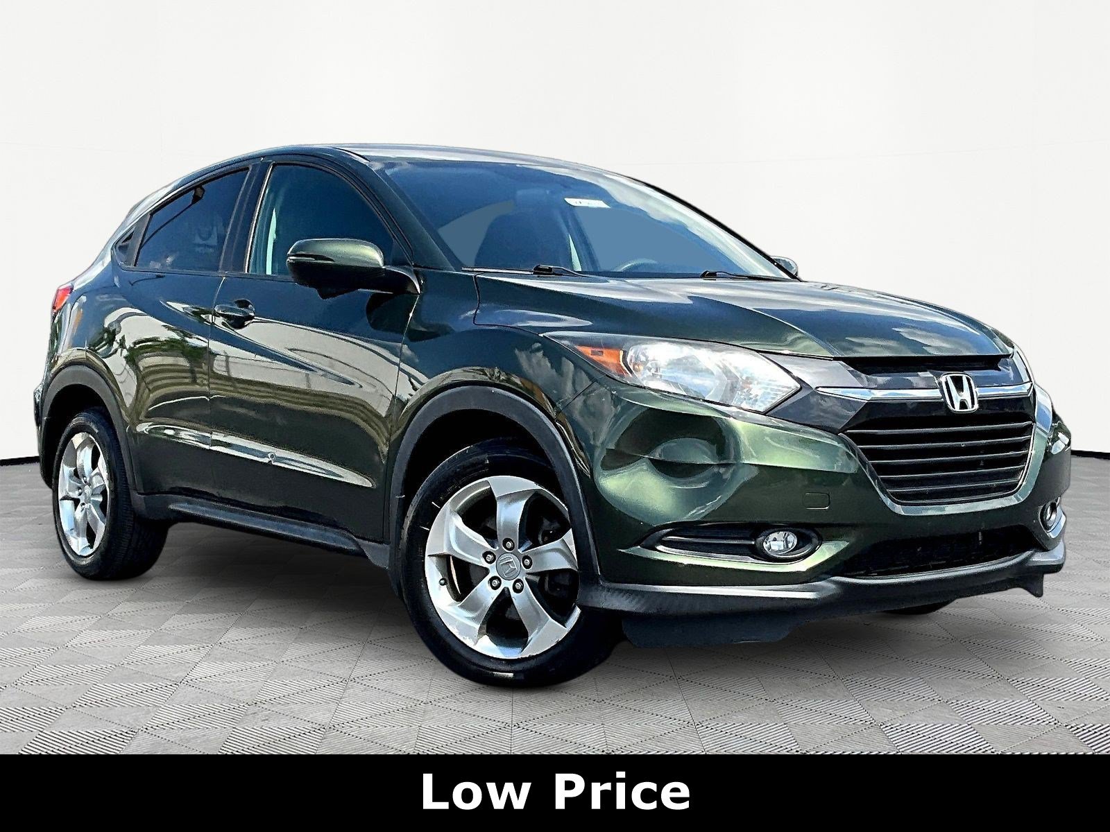 Used 2016 Honda HR-V EX image 3