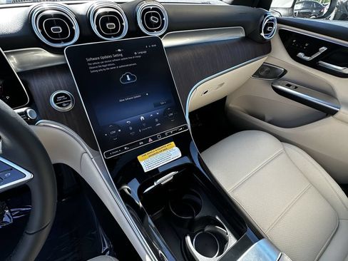 New 2026 Mercedes-Benz GLC 300 image 31