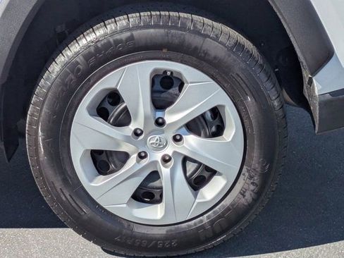 Used 2024 Toyota RAV4 LE image 13