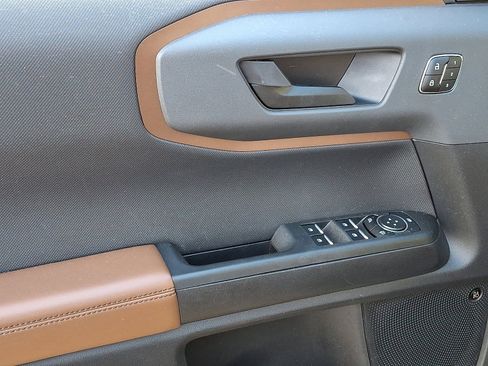 Certified 2023 Ford Bronco Sport Outer Banks w/ Tech Package image 12