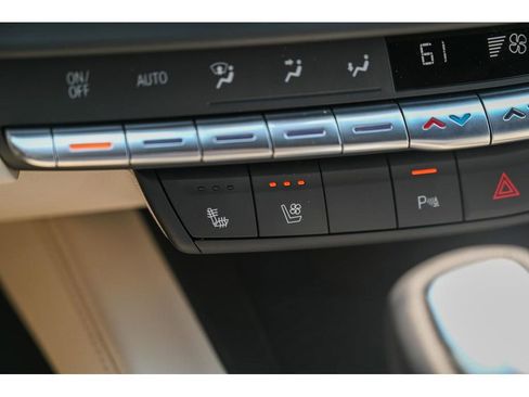 New 2025 Cadillac CT4 Premium Luxury image 29