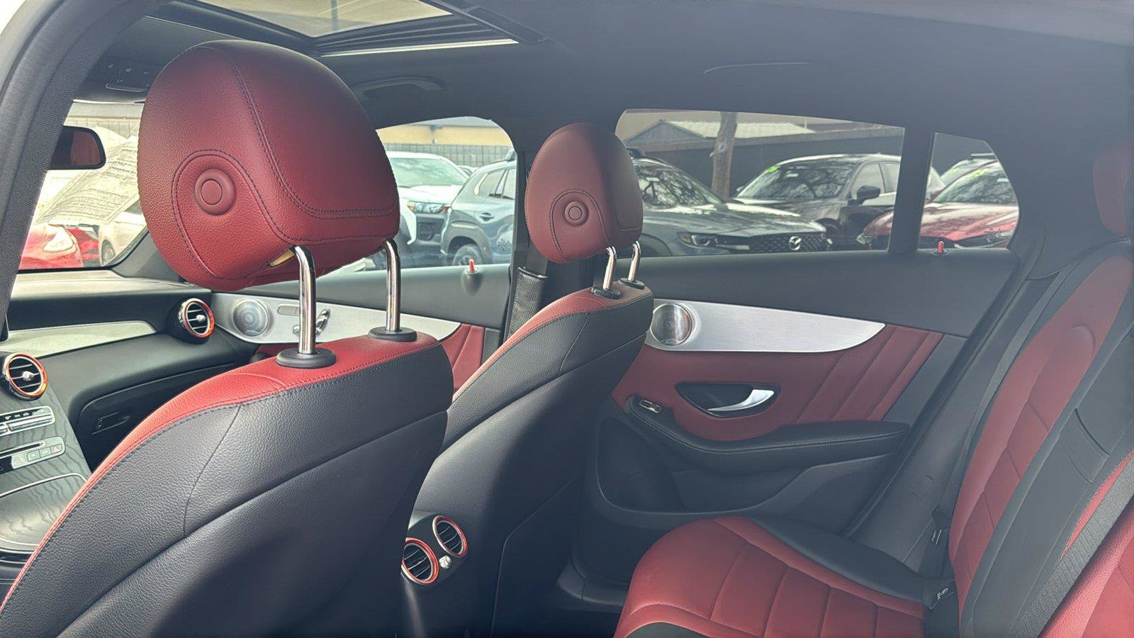 Used 2019 Mercedes-Benz GLC 300 4MATIC Coupe image 25