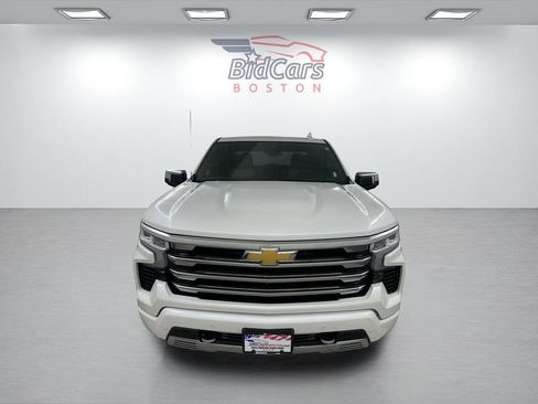 Used 2023 Chevrolet Silverado 1500 High Country w/ High Country Premium Package image 2