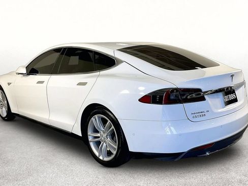 Used 2015 Tesla Model S 70D AWD/4WD image 10