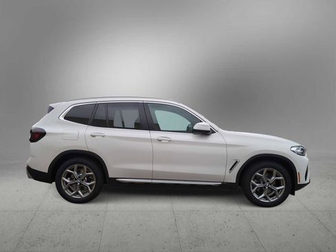 Used 2023 BMW X3 xDrive30i w/ Premium Package image 9