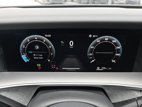 New 2026 Volkswagen Tiguan S AWD/4WD image 22
