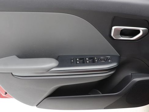 Used 2025 Kia K4 FWD image 14
