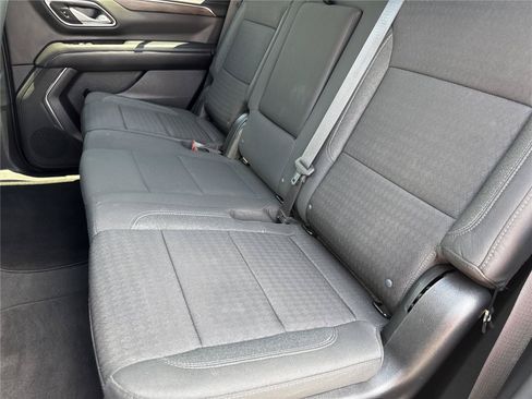 Used 2023 Chevrolet Tahoe LS AWD/4WD image 32