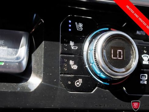 Used 2024 GMC Sierra 1500 Denali Ultimate AWD/4WD image 8