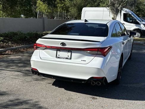Used 2021 Toyota Avalon XSE FWD image 6