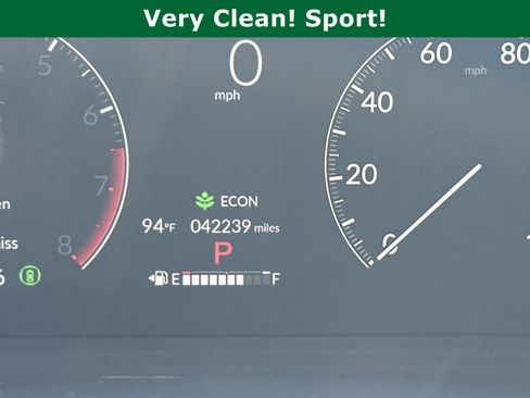 Used 2025 Honda Pilot Sport image 31