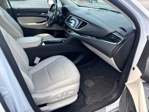 Used 2023 Buick Enclave Essence w/ Experience Buick Package FWD image 23