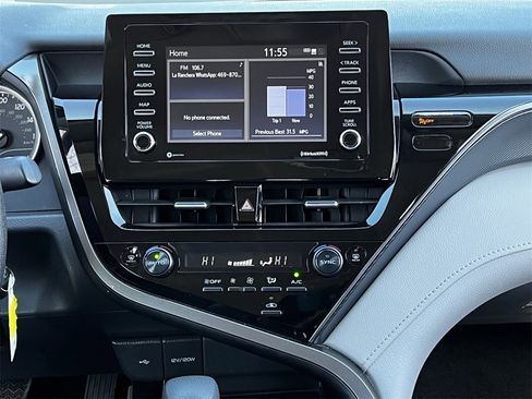 Used 2024 Toyota Camry LE image 15