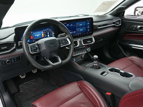 Certified 2025 Ford Mustang GT Premium image 16