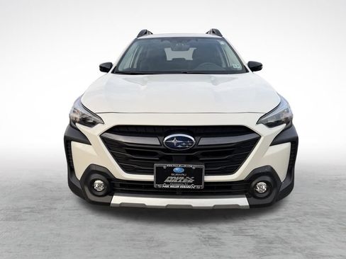 Used 2023 Subaru Outback Limited image 2