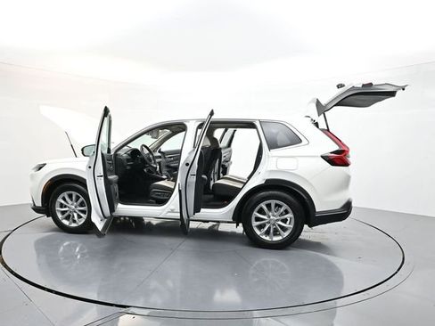 Certified 2025 Honda CR-V EX image 50